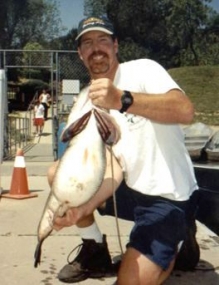 Dottie la famosa lobina pescada por Mike Long.jpg